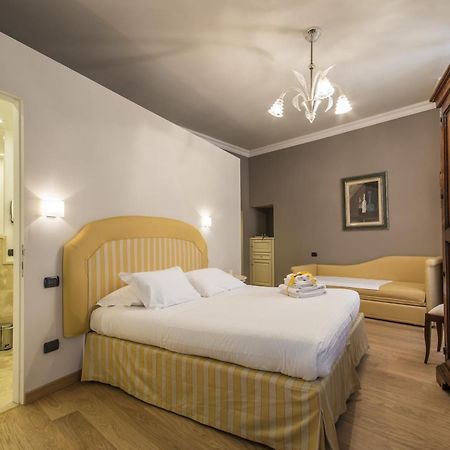 A Palazzo Busdraghi Residenza D'Epoca Bed & Breakfast Lucca Phòng bức ảnh