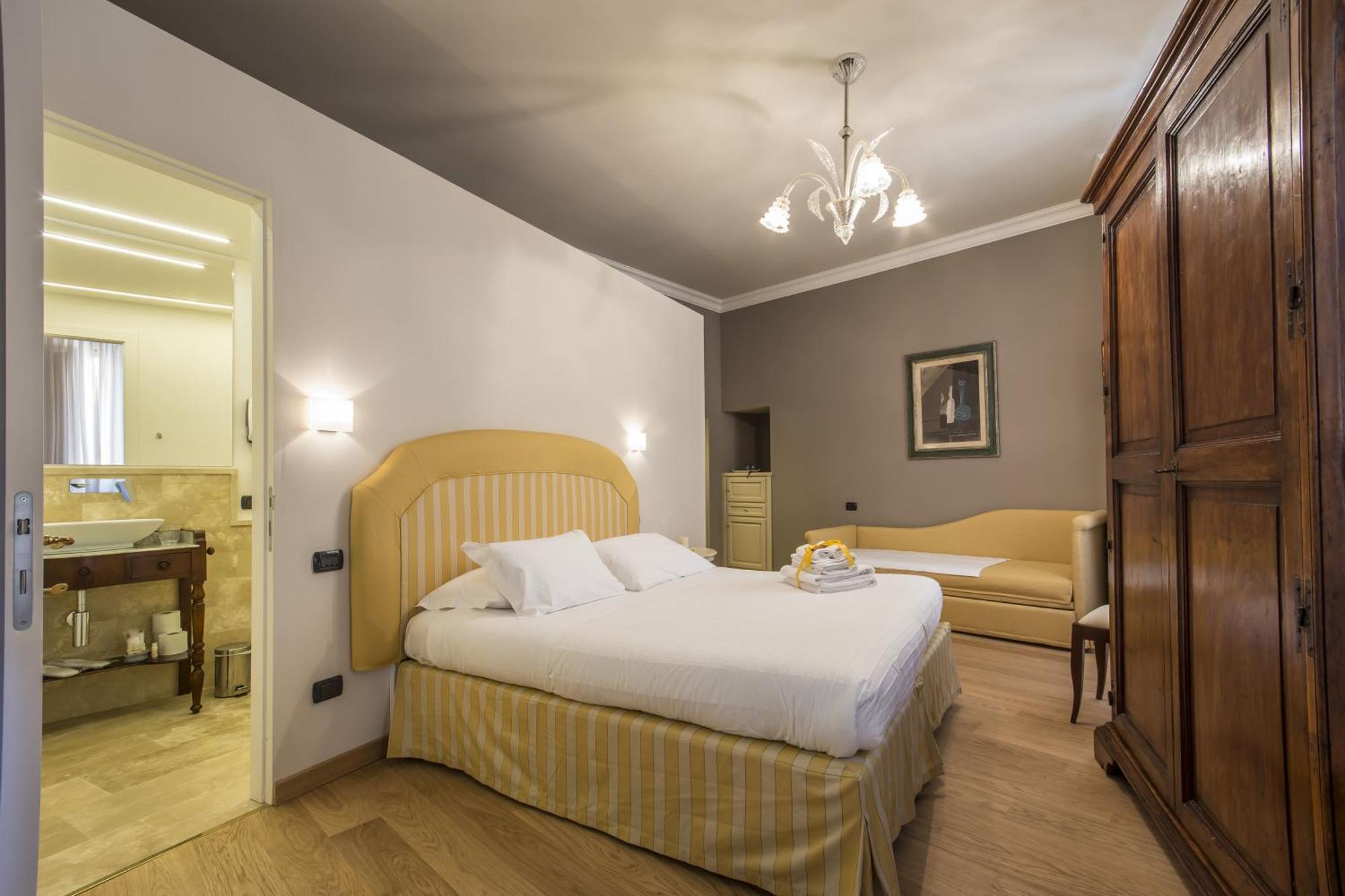 A Palazzo Busdraghi Residenza D'Epoca Bed & Breakfast Lucca Phòng bức ảnh